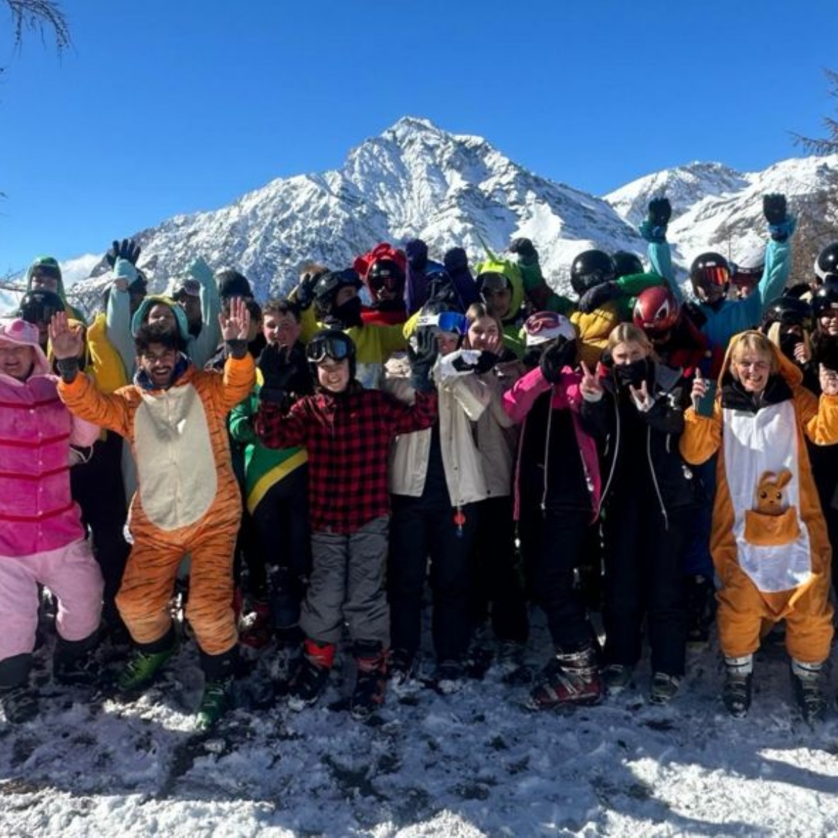 Springwood High School - Snow place like Italy for our skiers